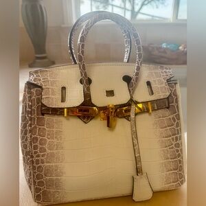 Wirkin style tote/crossbody in croc print